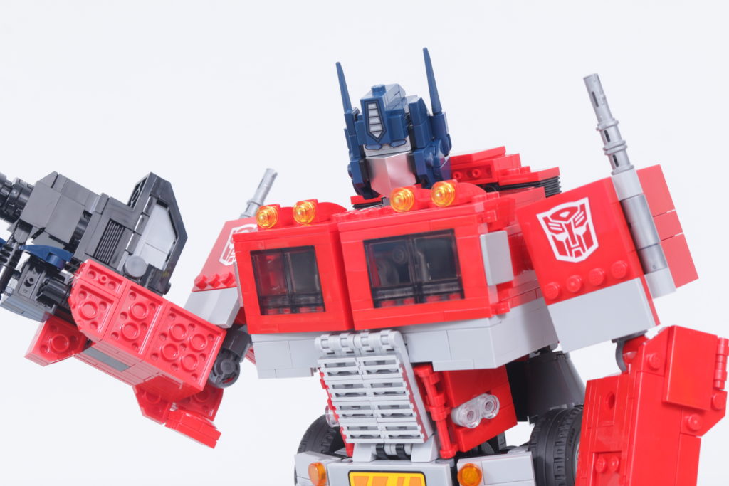 LEGO Transformers 10302 Optimus Prime review 28 1024x683