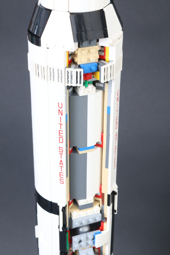 LEGO Ideas 21309 92176 NASA Apollo Saturn V review 21