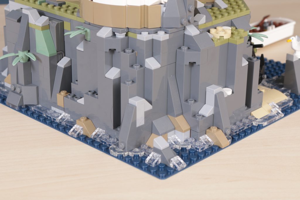 LEGO Ideas 21335 Motorised Lighthouse review 18 1024x683