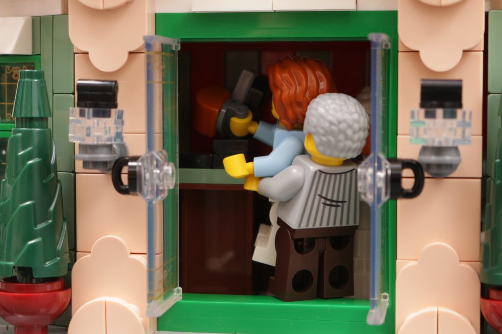 LEGO Icons 10362 French Cafe review not really for minifigures 13 1024x683