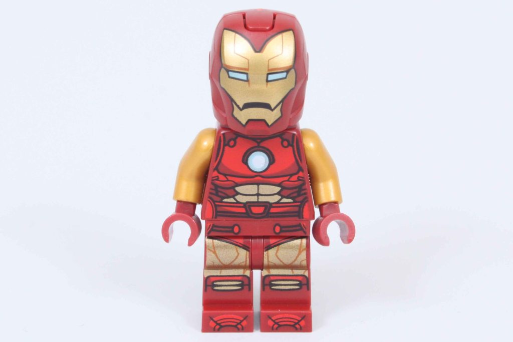 LEGO Marvel 76310 Iron Man Car Black Panther vs. Red Hulk review 10 1024x683